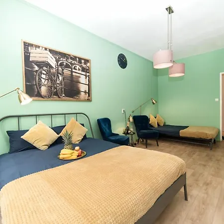 Greenluxuryhouse Bed & Breakfast